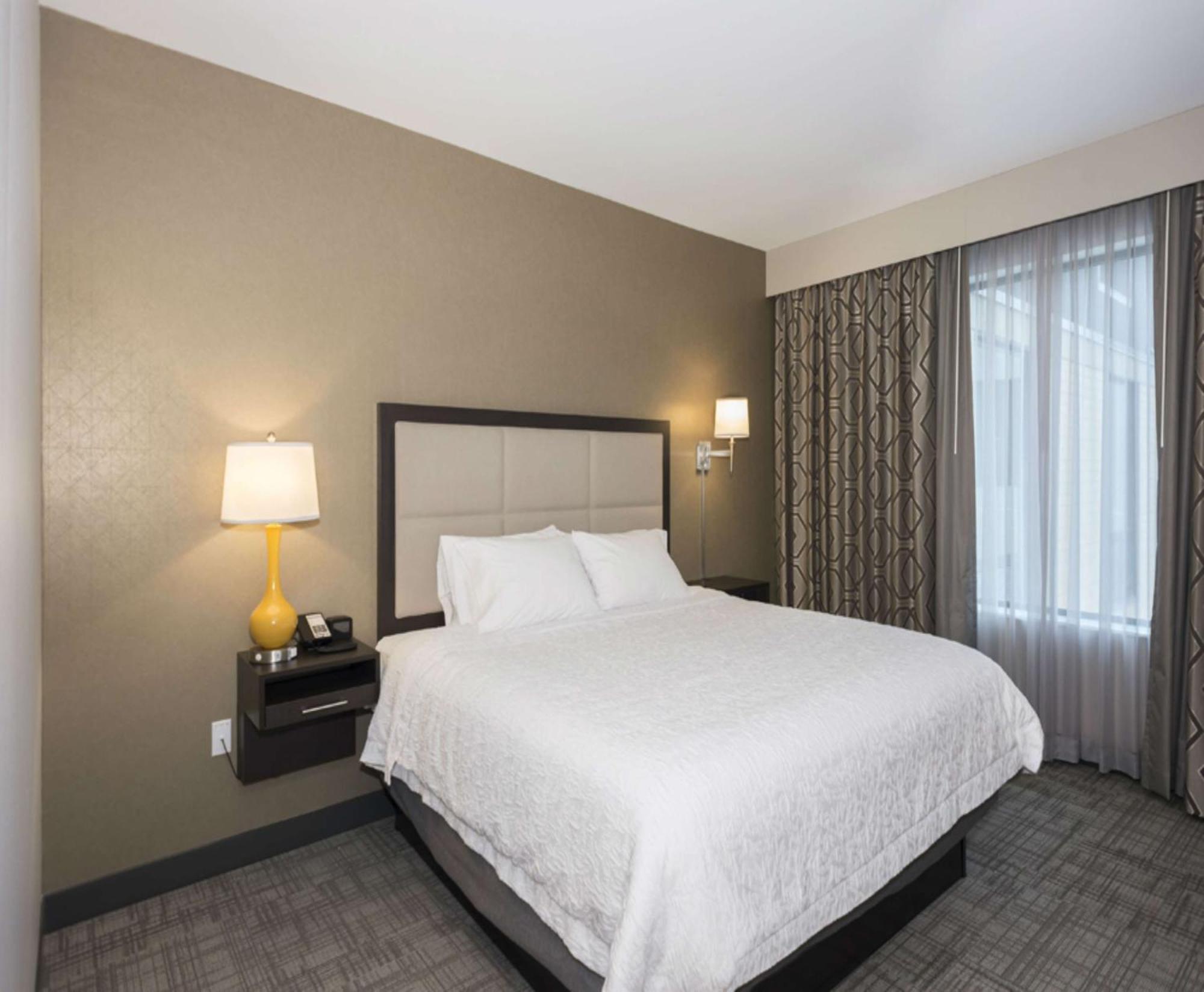 Hampton Inn And Suites Minneapolis University Area, Mn מראה חיצוני תמונה